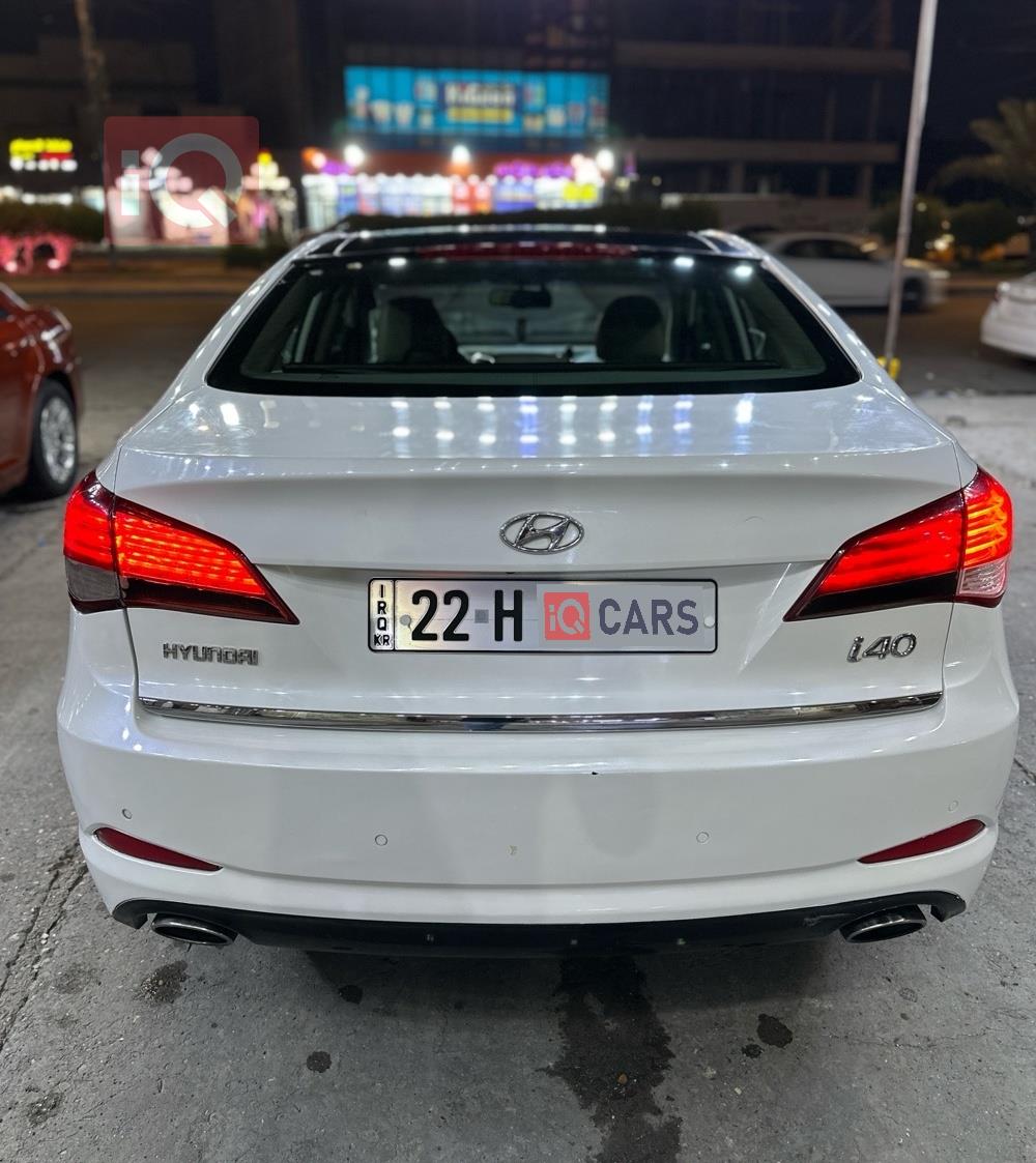 هيونداي i40